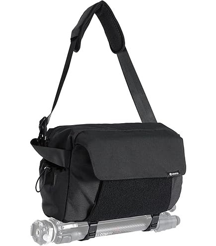 VANGUARD UP-Rise 34 Sling Bag for DSLR Camera: Amazon.co.uk